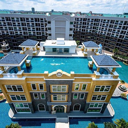 Arcadia Beach Con Pattaya Bagian luar foto