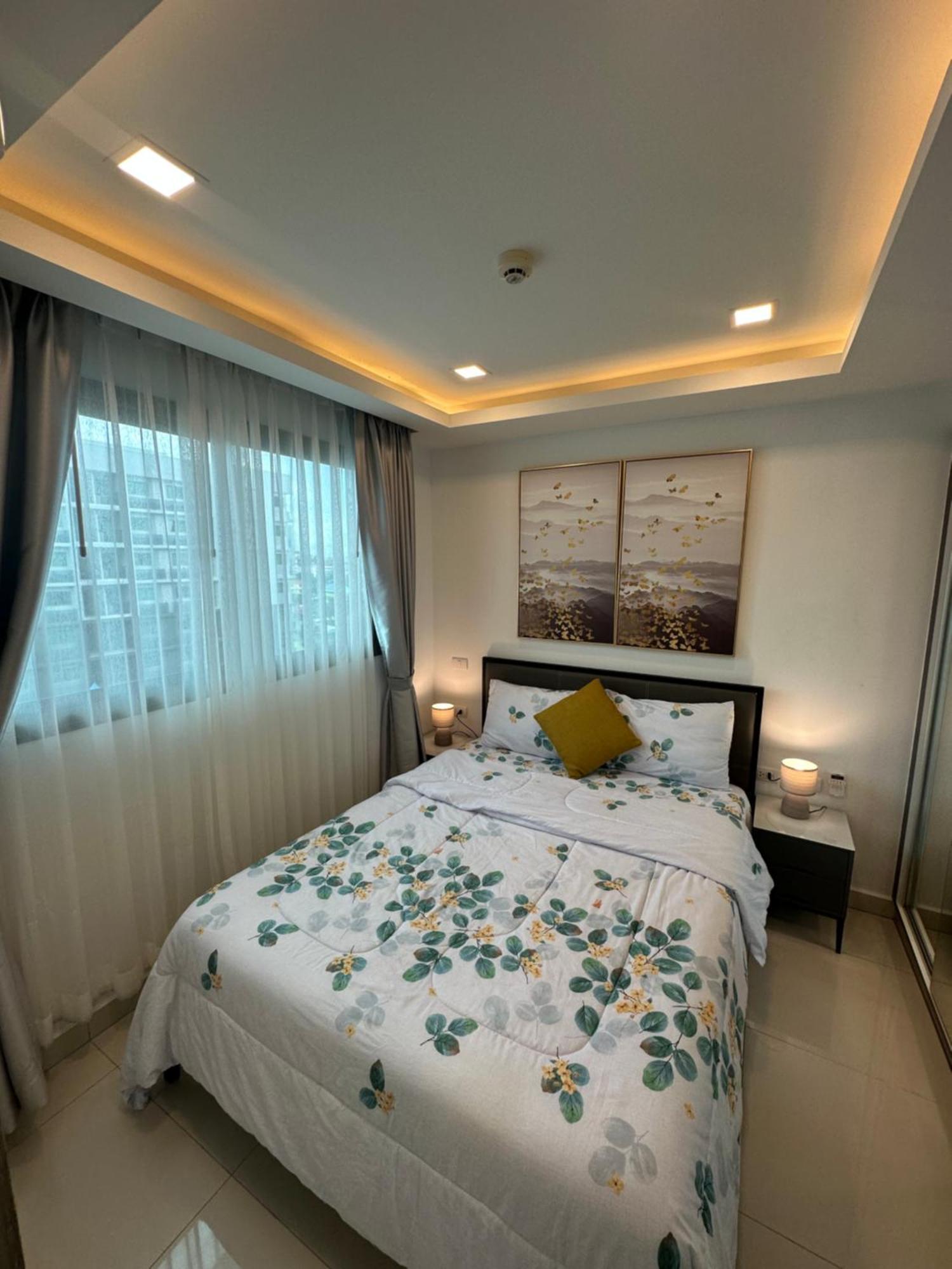 Arcadia Beach Con Pattaya Bagian luar foto