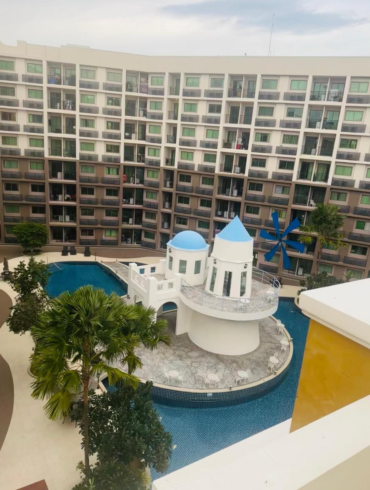 Arcadia Beach Con Pattaya Bagian luar foto