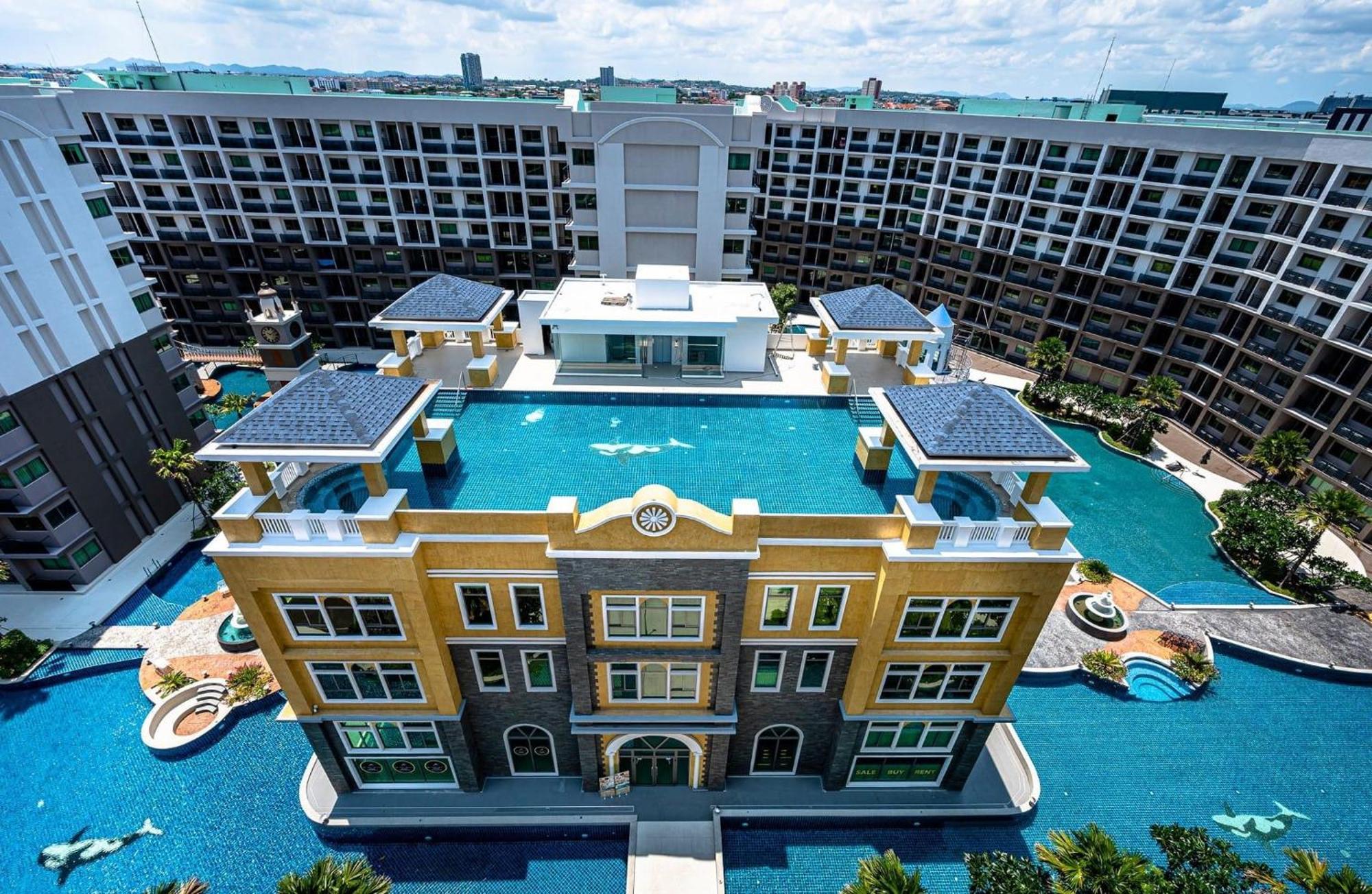 Arcadia Beach Con Pattaya Bagian luar foto